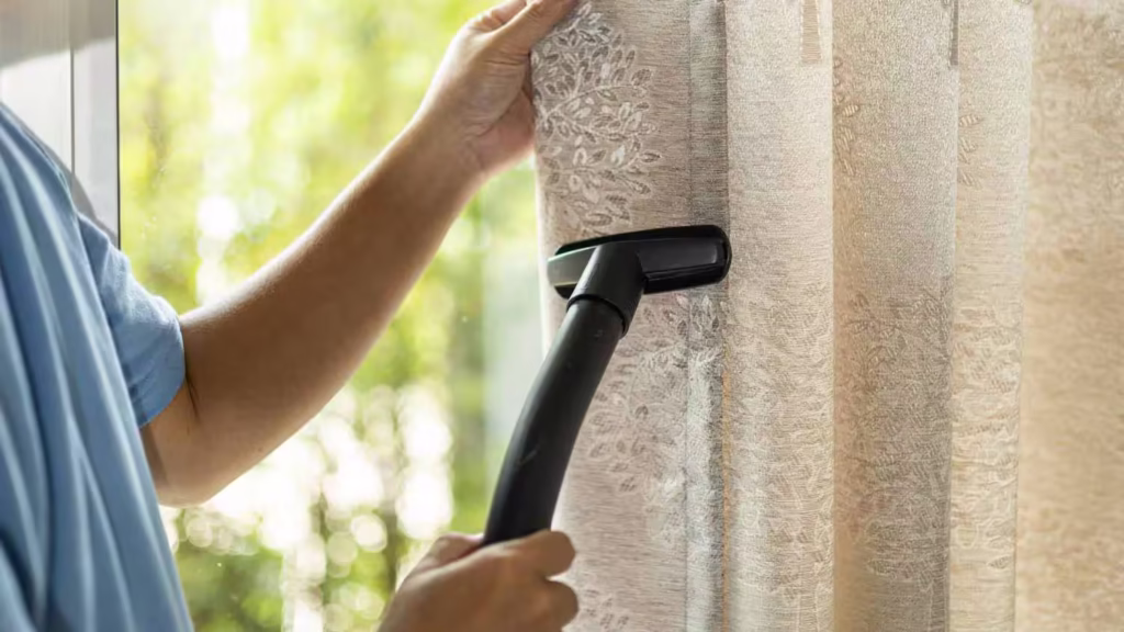 Curtain Cleaning in Sunrise